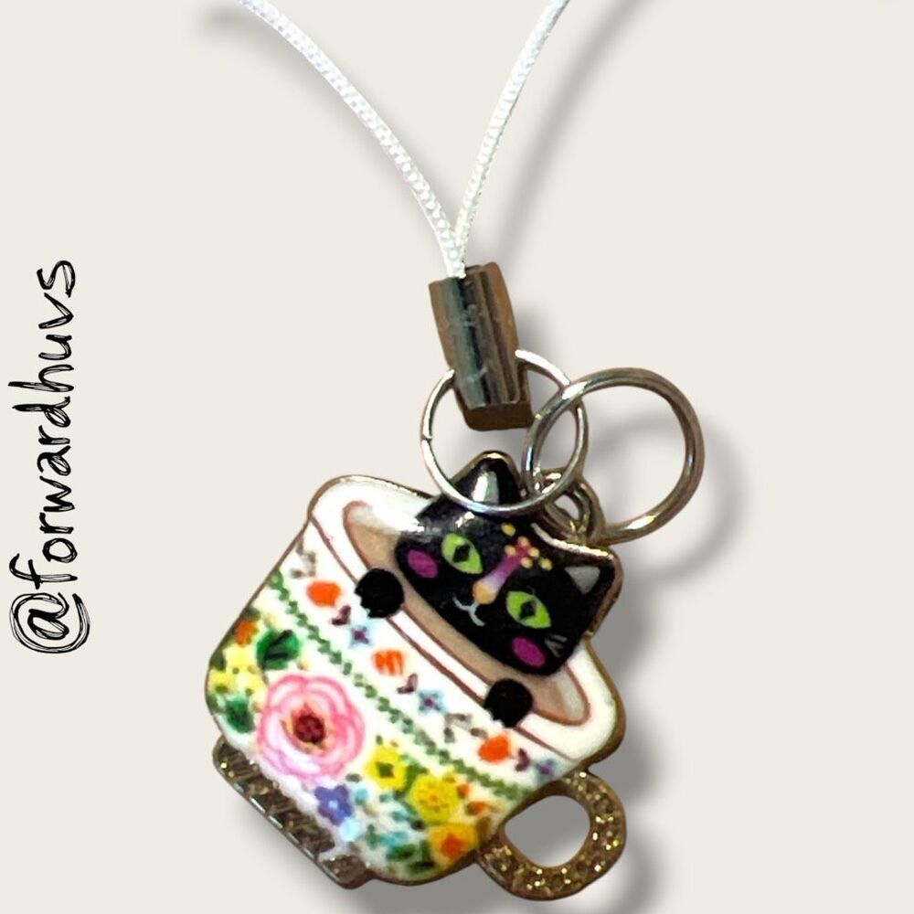 Cat in Floral Teacup Charm – 1”